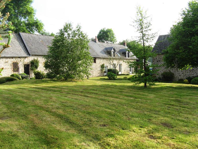 5 bedroom house for sale in Pays De La Loire, Mayenne, Stpierresur