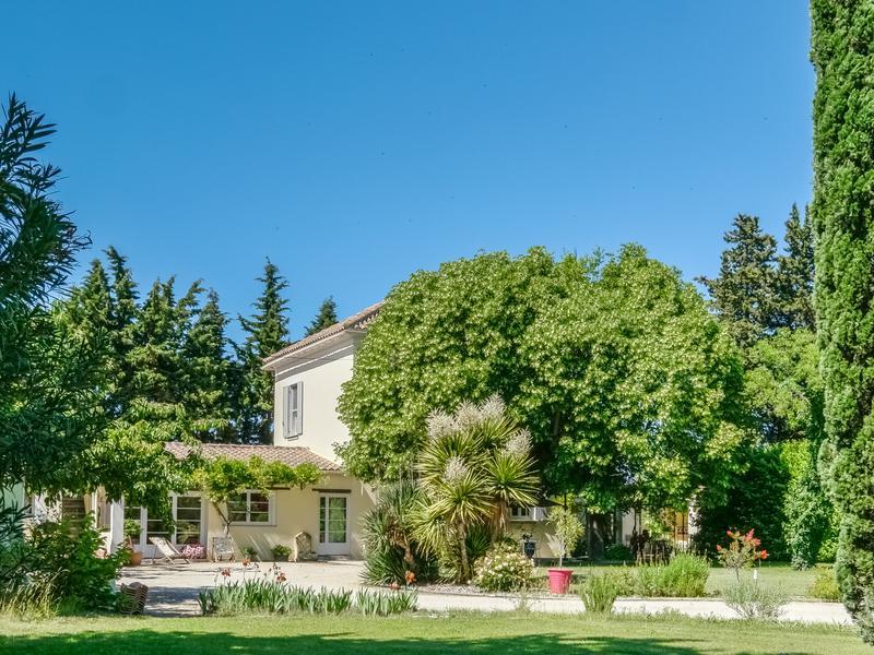 Equestrian facility for sale in ProvenceAlpsCote d`Azur, Vaucluse, France