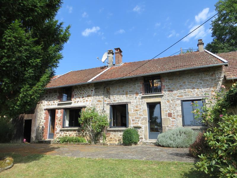 2 bedroom house for sale in Limousin, Haute-Vienne, St-Julien-le-Petit ...