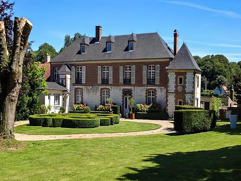6 bedroom manor house for sale in NordPasdeCalais, PasdeCalais