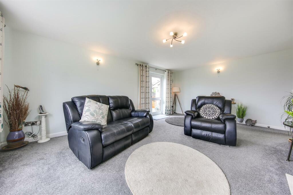Additional property image - Chesterfield Road, Matlock, DE4 3FS