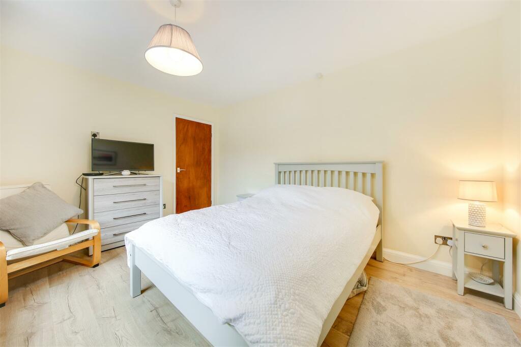 Additional property image - Chesterfield Road, Matlock, DE4 3FS