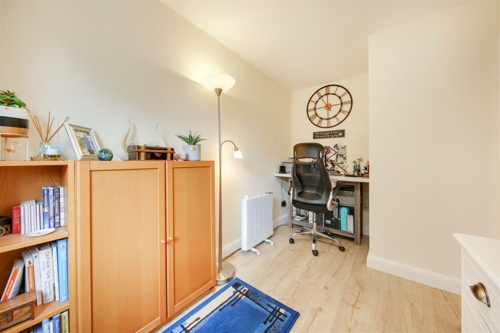 Additional property image - Chesterfield Road, Matlock, DE4 3FS