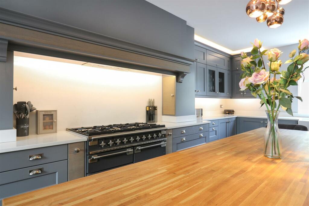 Additional property image - Nightingale House, Church Street, Holloway, Matlock, DE4 5AY