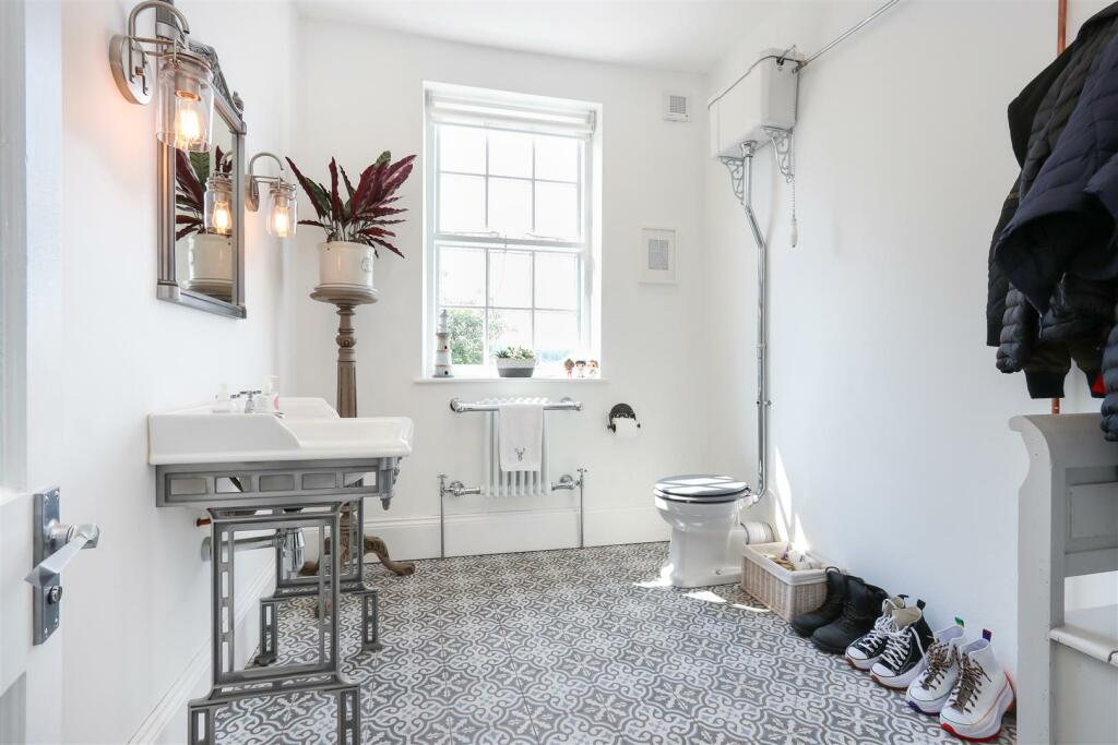 Additional property image - Nightingale House, Church Street, Holloway, Matlock, DE4 5AY