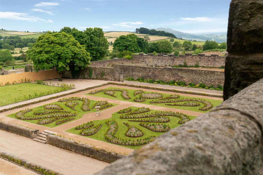 Additional property image - Apt 10, Riber Castle, Riber Castle Estate, Matlock, DE4 5JU