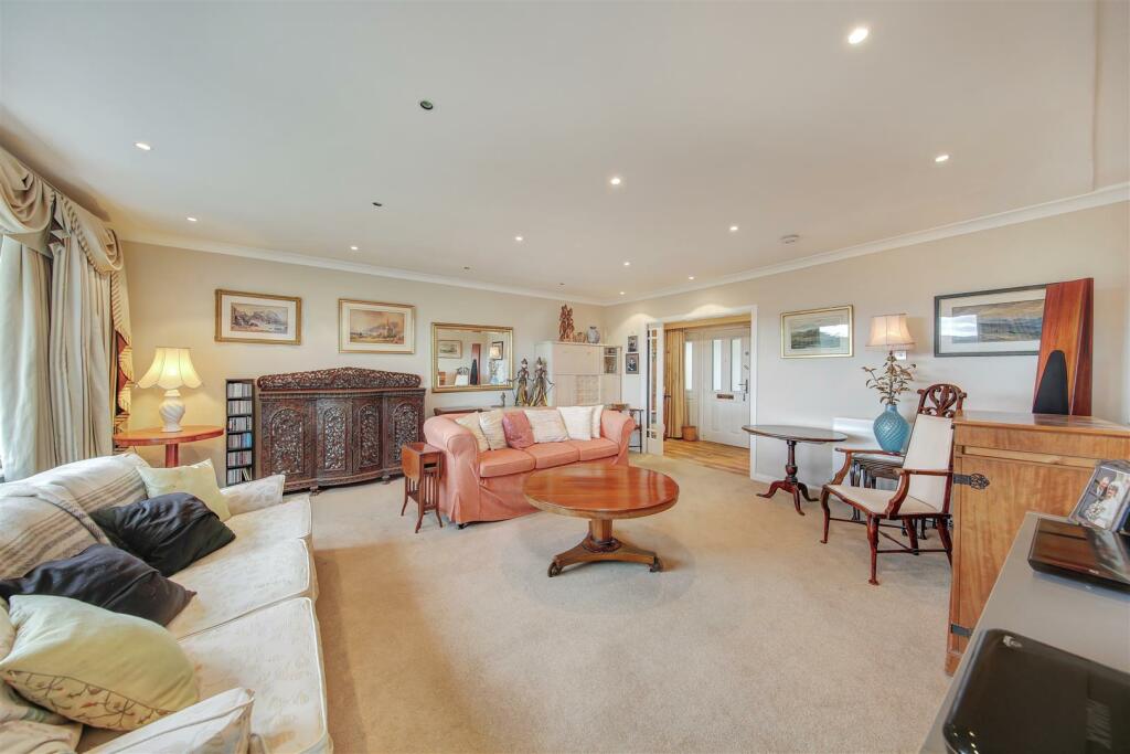 Additional property image - Cavendish Road, Matlock, DE4 3HD