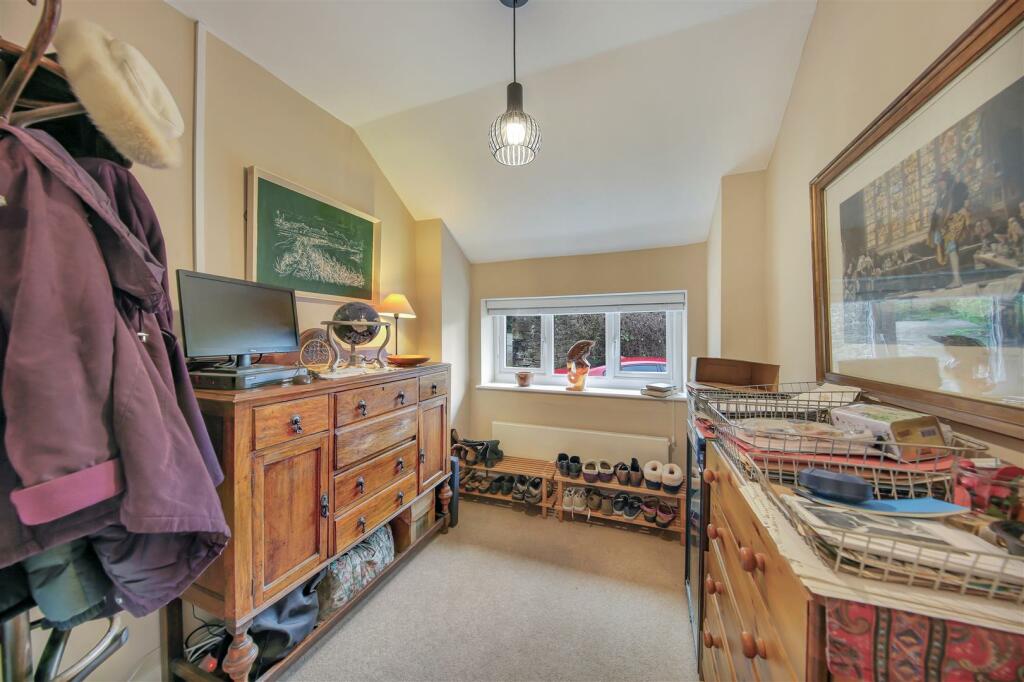 Additional property image - Cavendish Road, Matlock, DE4 3HD