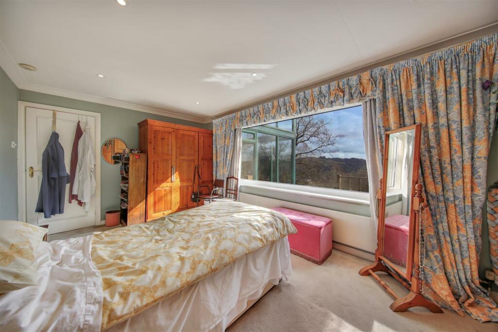 Additional property image - Cavendish Road, Matlock, DE4 3HD