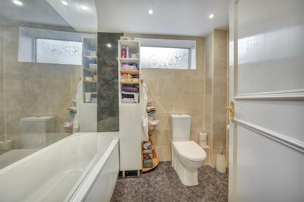 Additional property image - Cavendish Road, Matlock, DE4 3HD