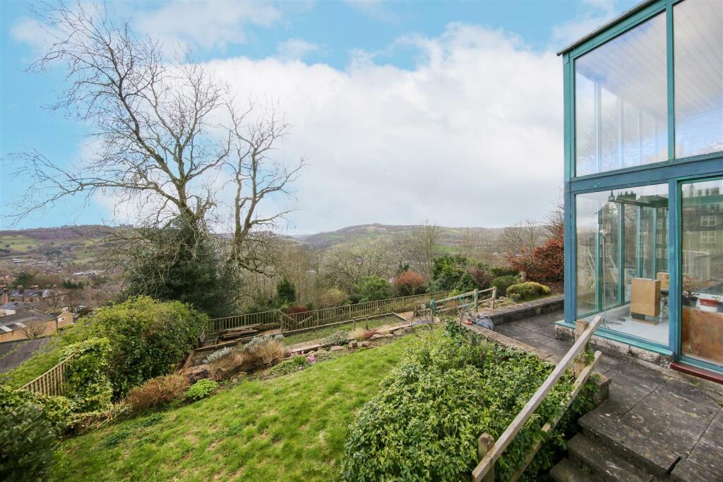 Additional property image - Cavendish Road, Matlock, DE4 3HD
