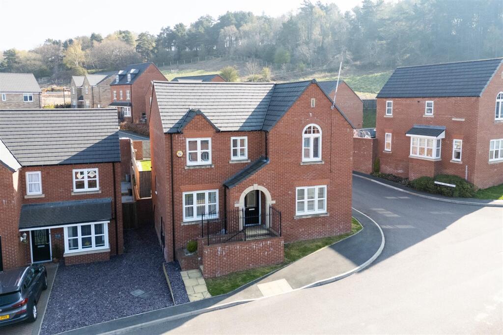 Main image of property: Old Stone Lane, Matlock, DE4 5PR