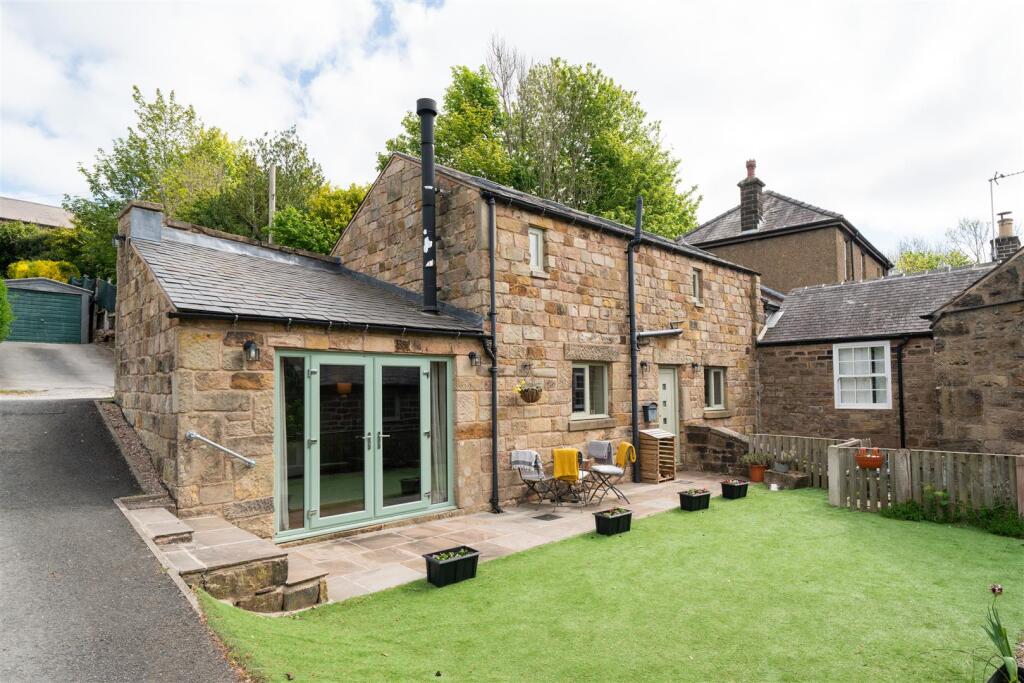 Main image of property: Chesterfield Road, Matlock, DE4 3FS