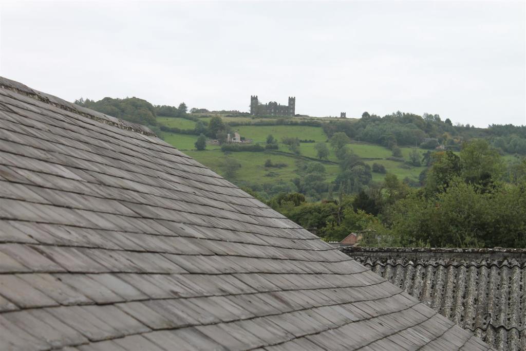 Additional property image - Holt Lane