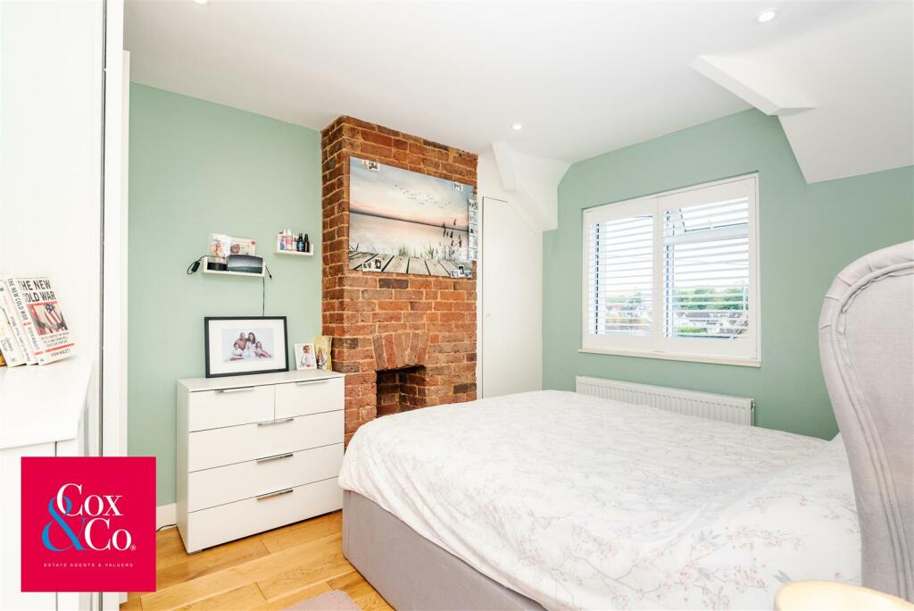 Additional property image - Mile Oak Road, Portslade, Brighton