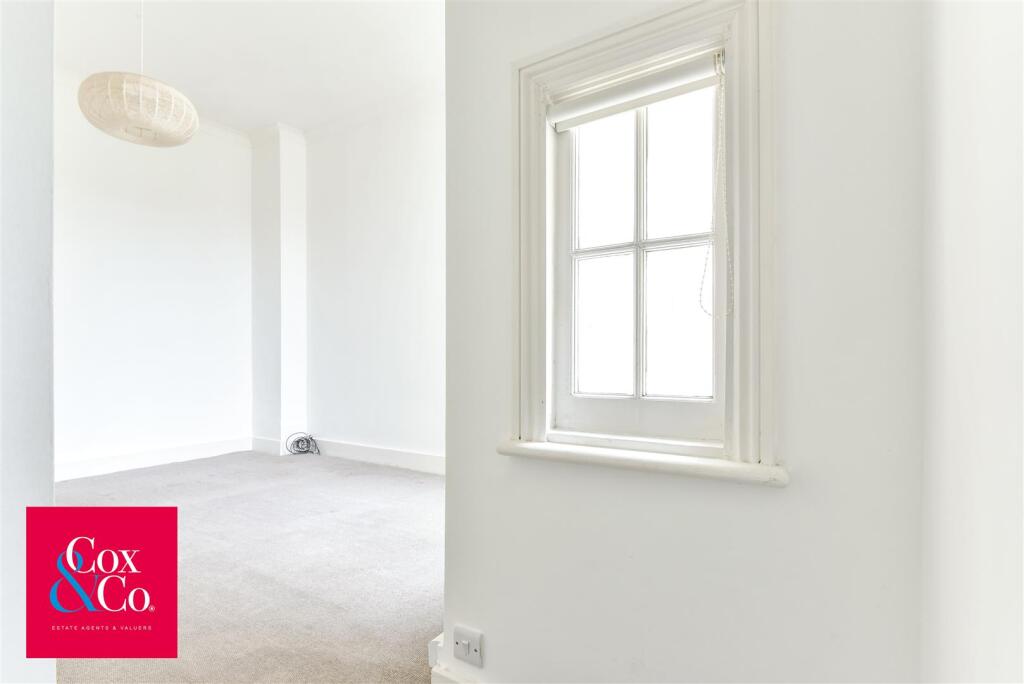 Additional property image - Lorna Road, Hove