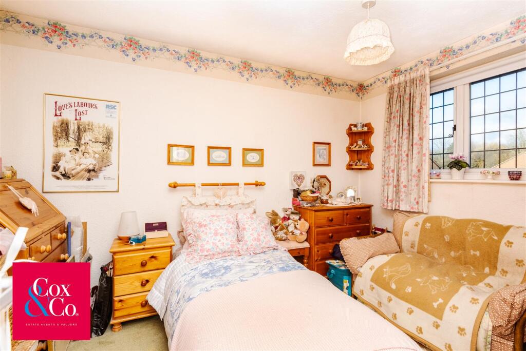 Additional property image - Thornbush Crescent, Portslade