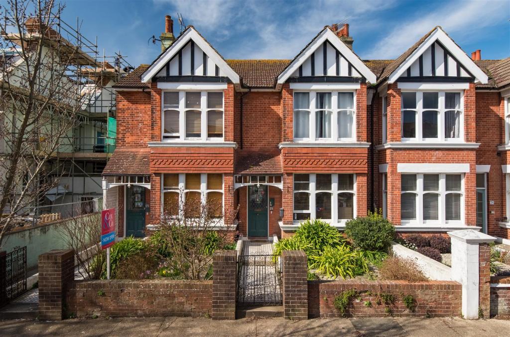 9 bedroom house for sale in Walsingham Road, Hove, BN3