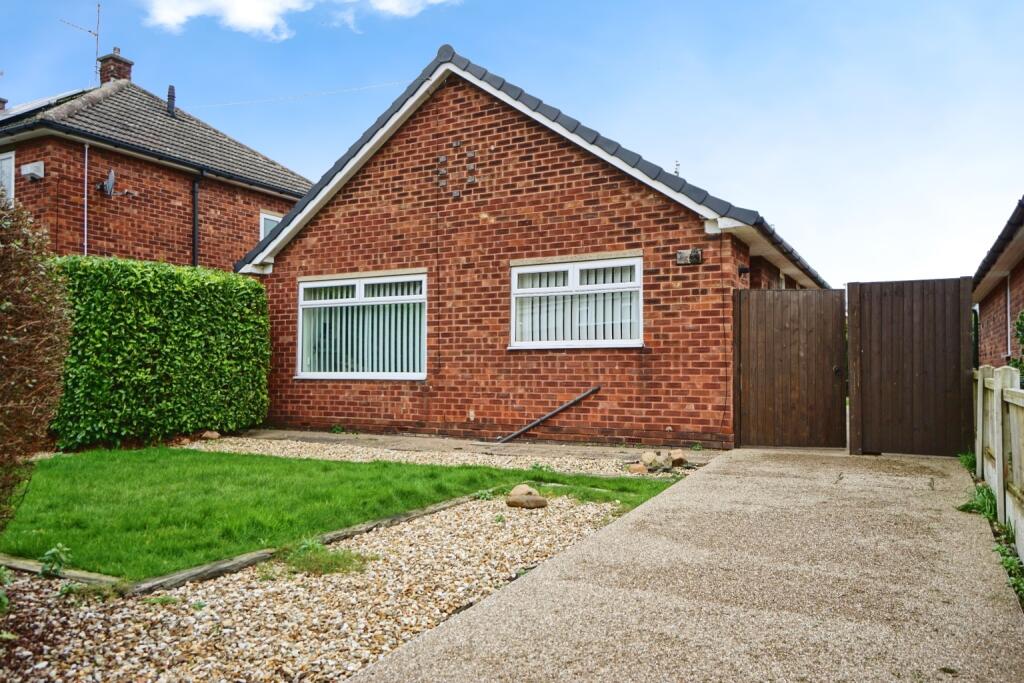 2 bedroom bungalow for sale in Monckton Road, Retford, Nottinghamshire