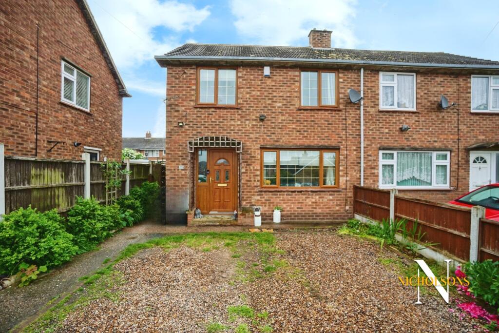 3 bedroom semidetached house for sale in Station Avenue, Ranskill