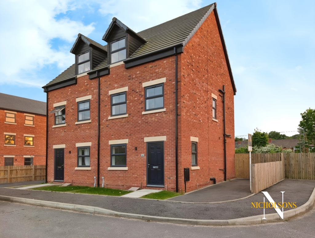 Main image of property: Babworth Mews, Retford, Nottinghamshire, DN22