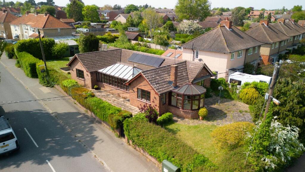3 bedroom detached bungalow for sale in Bredfield Road, Woodbridge, IP12