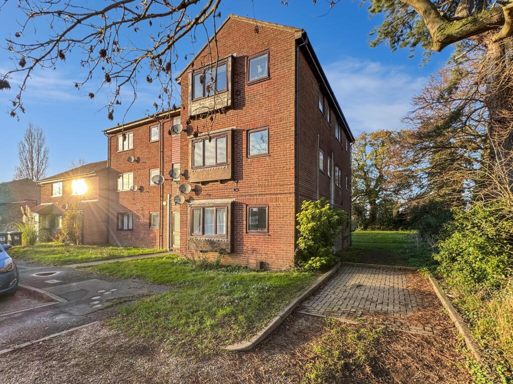 Main image of property: Cobbold Road, Woodbridge, IP12