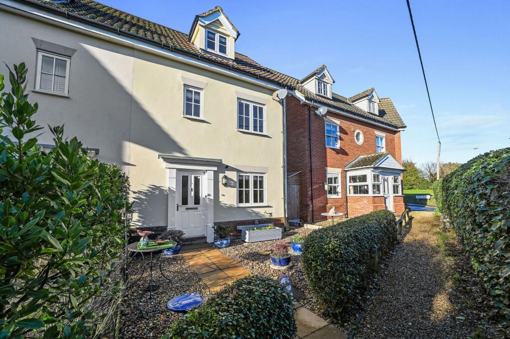Main image of property: Bredfield Road, Woodbridge, IP12