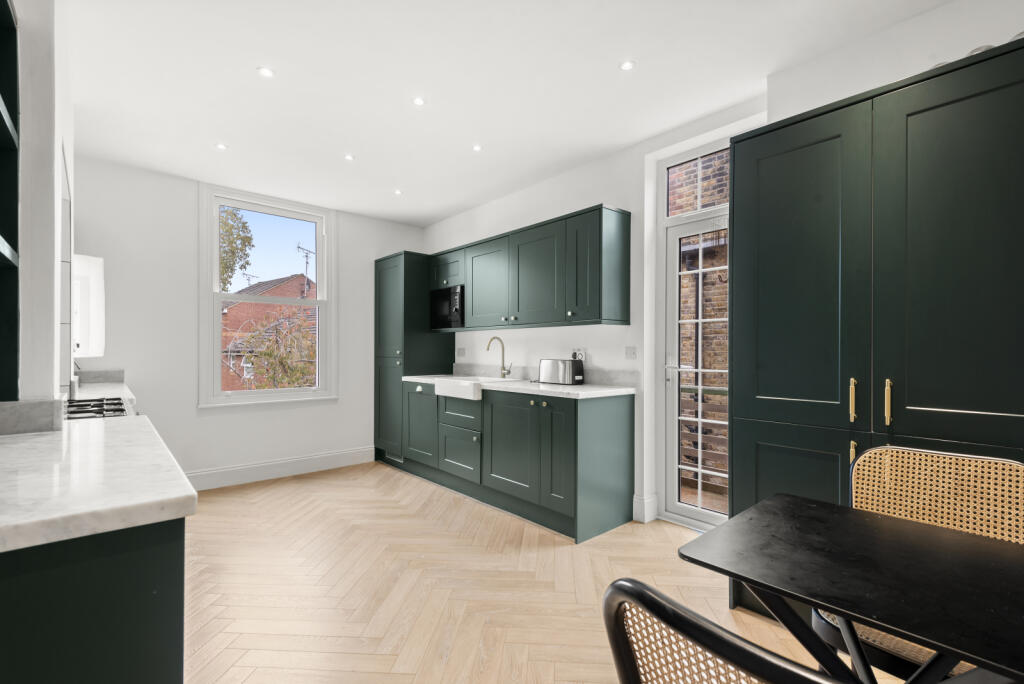 Main image of property: Mantilla Road, SW17