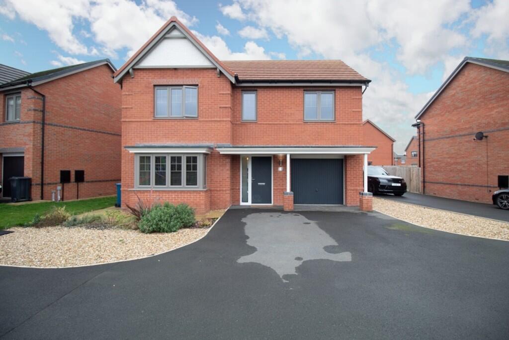 Main image of property: Magpie Close, Ruddington