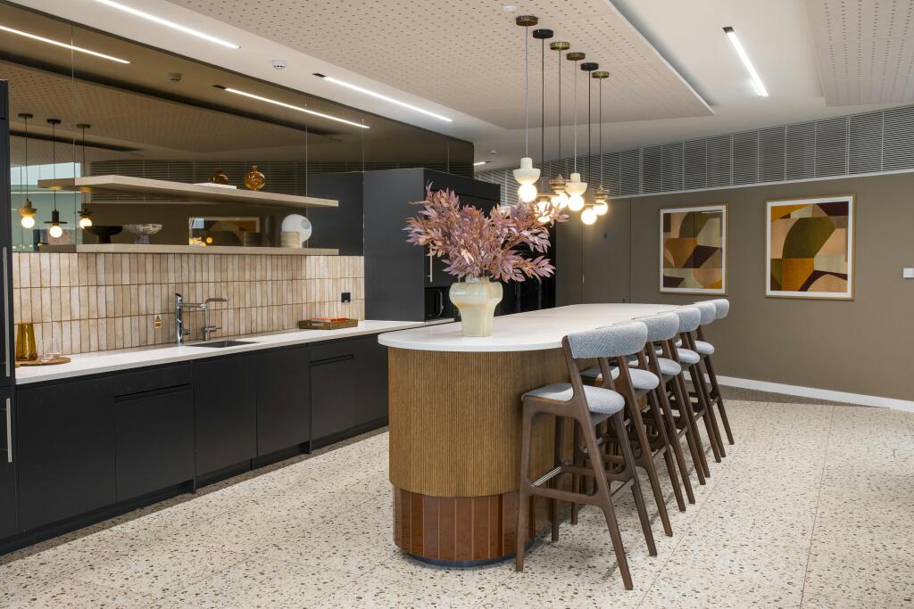 Wells More_6625 13.JPG