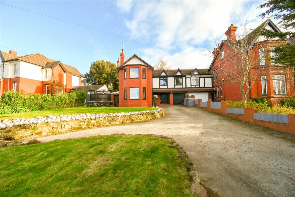 4 bedroom semidetached house for sale in Warren Drive, Wallasey