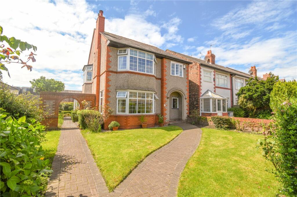 3 bedroom detached house for sale in Torrington Road, Wallasey, Wirral