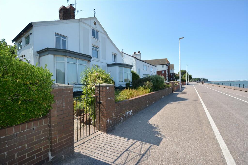 2 bedroom flat for sale in Dover Cliff, 52 Egremont Promenade, Wallasey