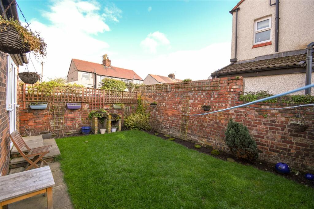 5 bedroom semidetached house for sale in Grove Road, Wallasey, Wirral, CH45