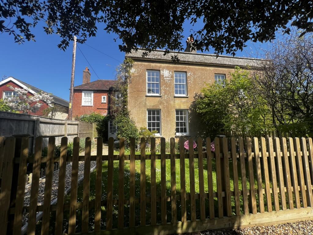 Main image of property: Lawn Road, Milford on Sea, Lymington, Hampshire, SO41