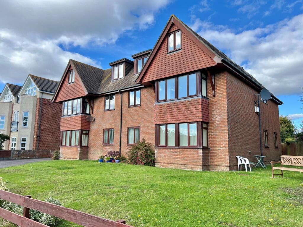 Main image of property: 61 Keyhaven Road, Milford on Sea, Lymington, Hampshire, SO41