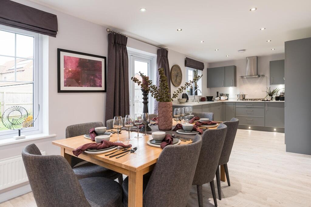 4 bedroom detached house for sale in York Road, Knaresborough, HG5 0SS, HG5