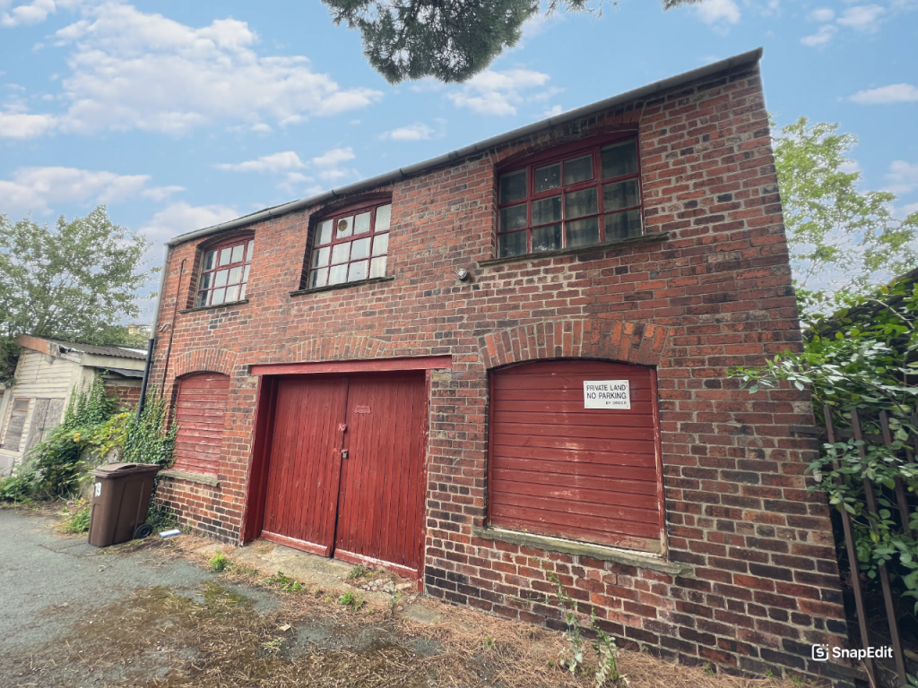 Main image of property: The Garage, Hindle Street, Barnsley S70 6BD