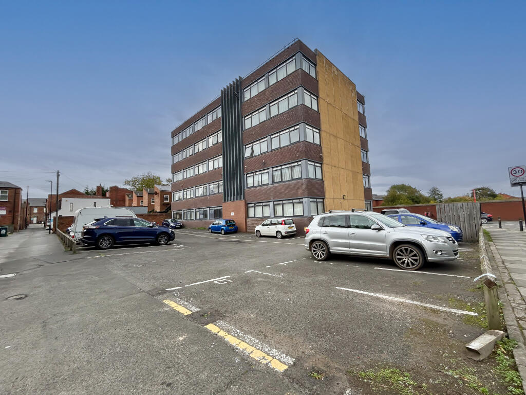 Main image of property: 25 Stephenson House, Stephenson Street, North Shields, Tyne and Wear NE30 1QA
