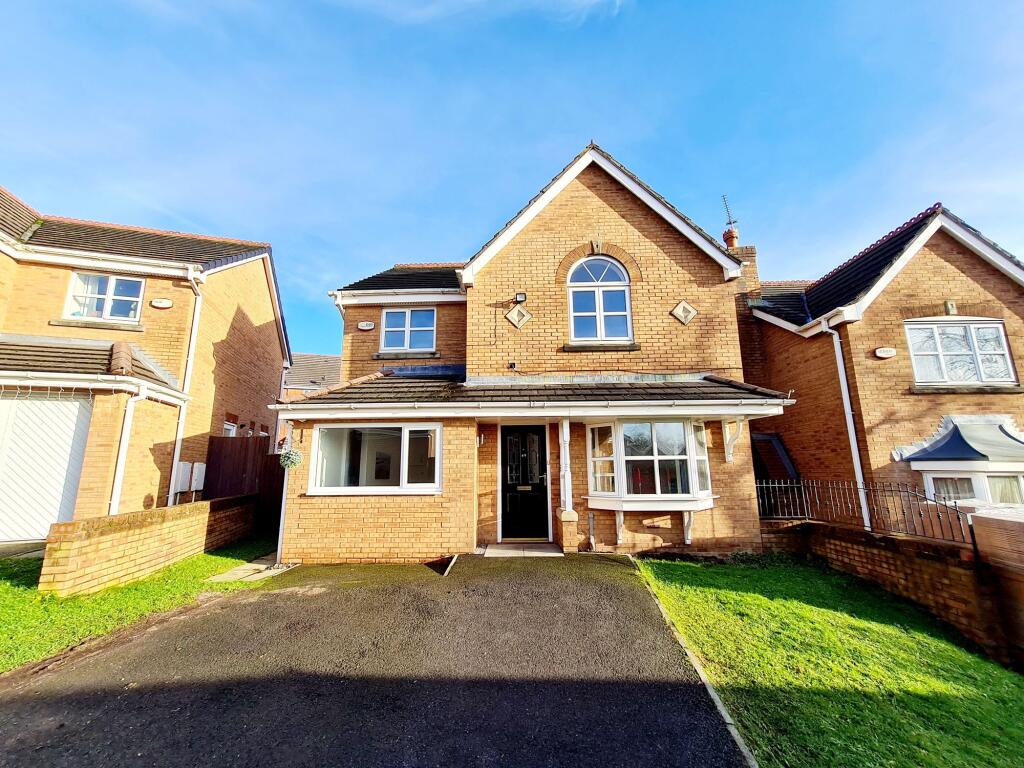 Main image of property: Hutchinson Way, Radcliffe, M26