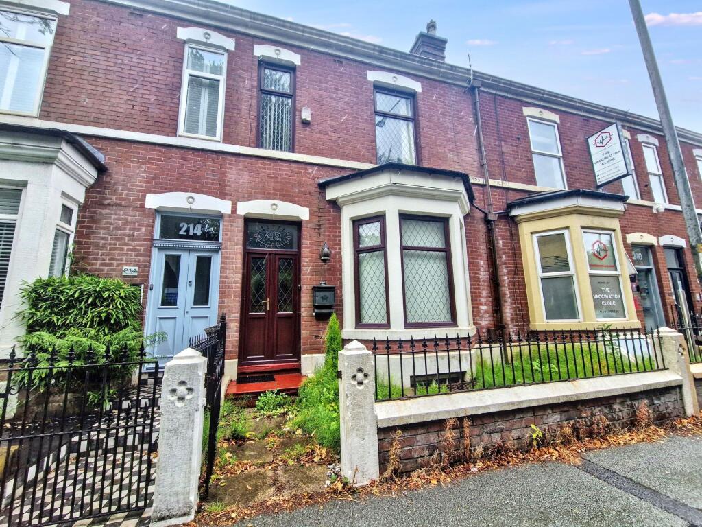 Main image of property: Bury New Road, Whitefield, M45