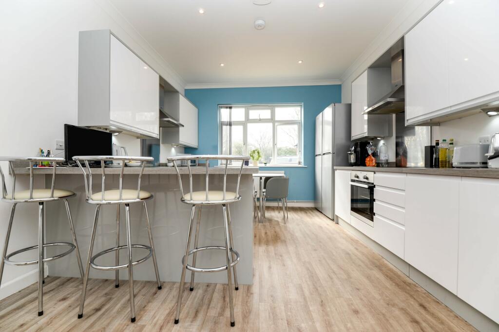 1 bedroom house share for rent in 60, Fareham Road, Gosport, Hampshire, PO13 0, PO13