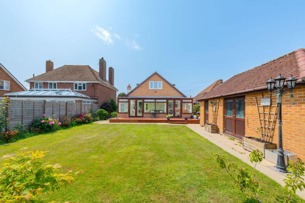 Main image of property: Titchfield Road, Stubbington, Fareham, PO14 2JH