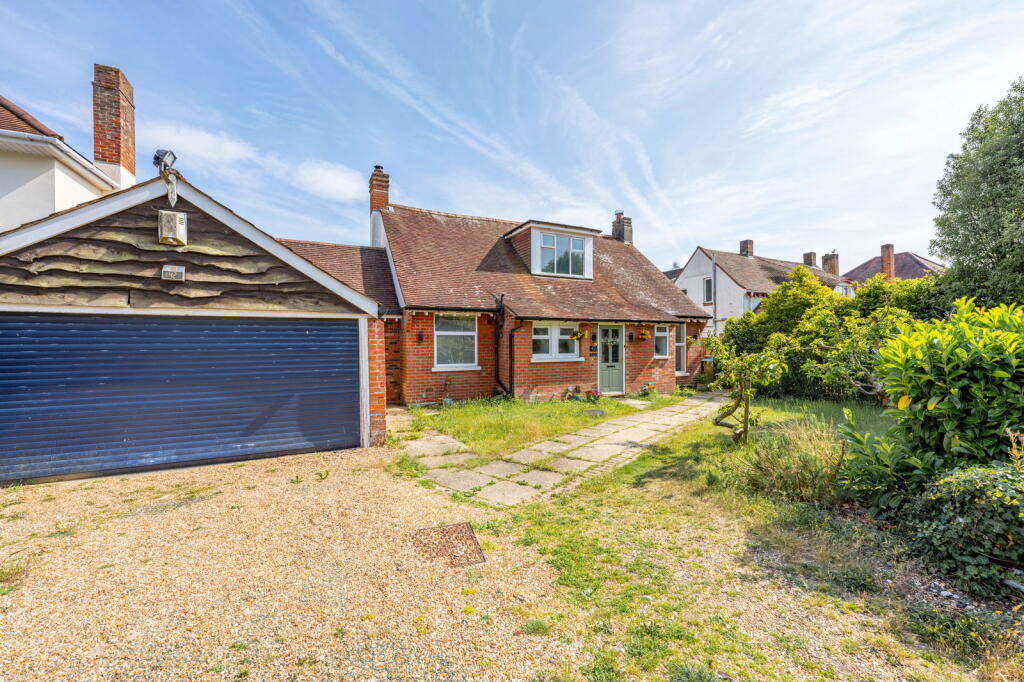 Main image of property: Douglas Crescent, Southampton, Hampshire, SO19