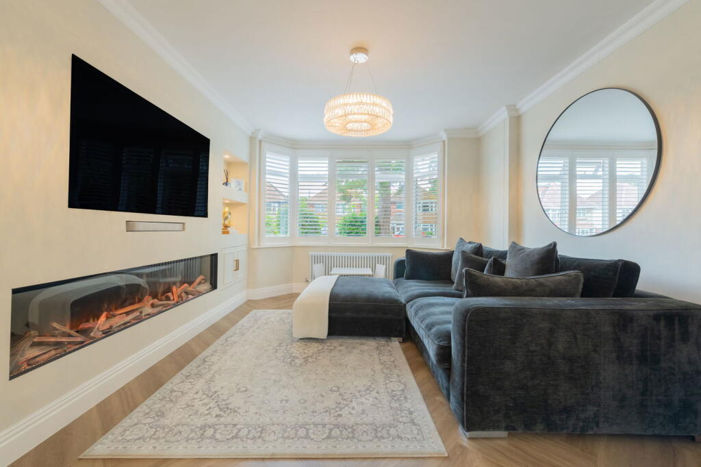 Main image of property: Upper Deacon Road, Bitterne, Southampton, SO19