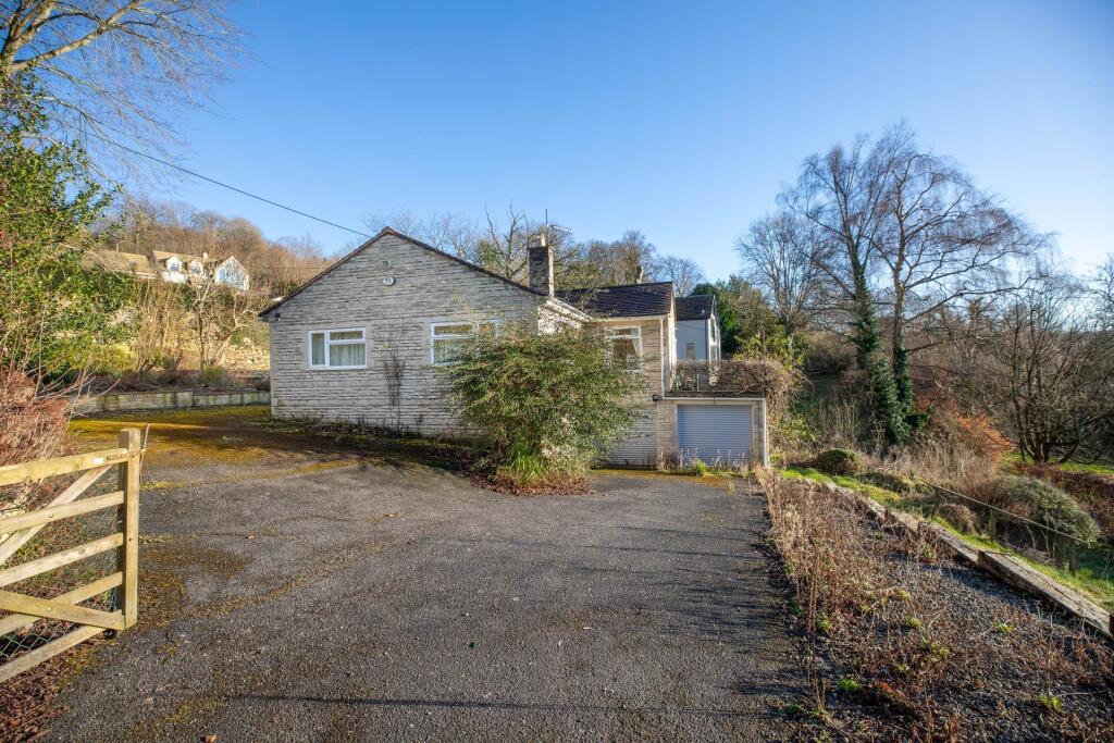 Main image of property: Theescombe, Amberley