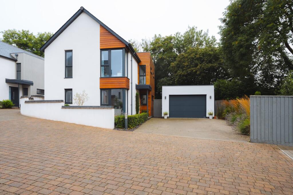 Main image of property: Moorview Crescent, Marldon