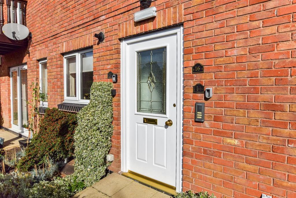 1 bedroom flat for sale in Beauchamp Gardens, Smeeton Road, Kibworth