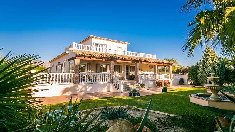 4-bedroom-villa-for-sale-in-valencia-alicante-denia-spain